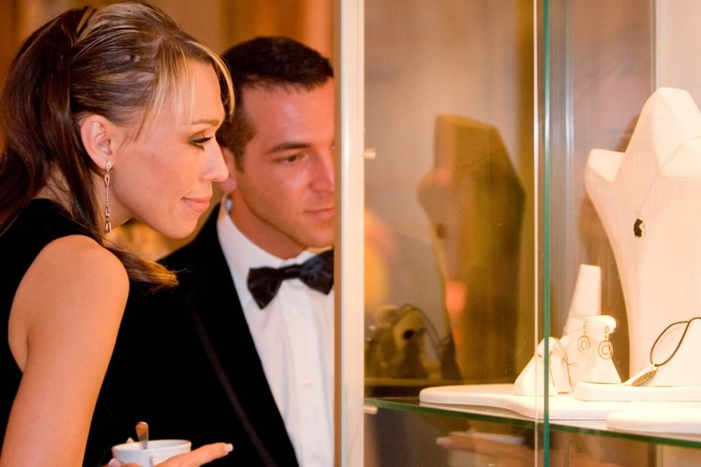 Tous Budapest Inauguración